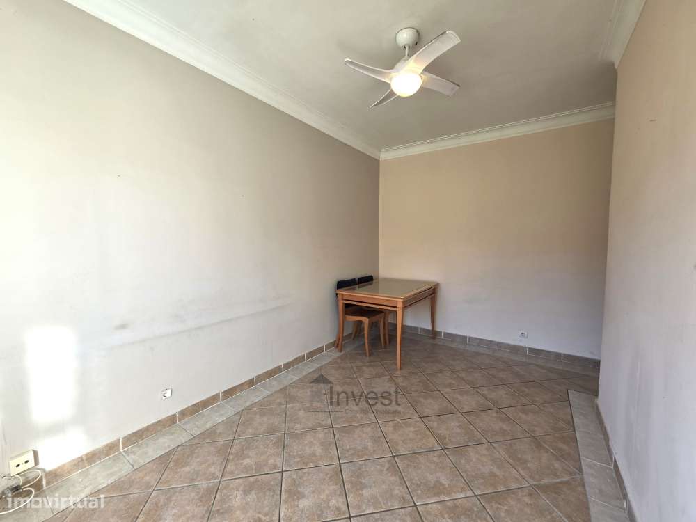 Apartamento T2 convertido em T3, Dafundo , Oeiras-14