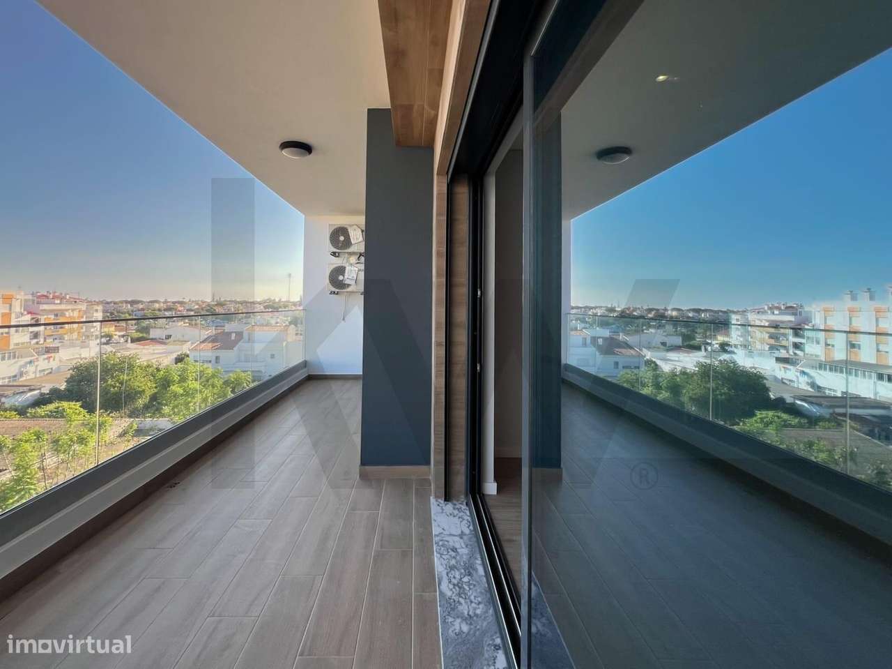 Faro| T3 | Montenegro| Garagem| Arrecadação| Terraço - Grande imagem: 3/27