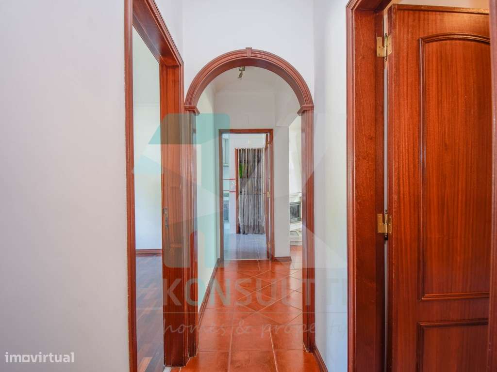 Apartamento T2 com Garagem para Venda - Outeiro de Polima - São Dom...-4