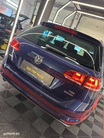 Volkswagen Golf 1.6 TDI BlueMotion Technology Comfortline - 14