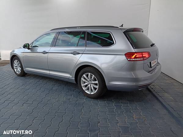 Volkswagen Passat Variant 2.0 TDI DSG Comfortline - 3