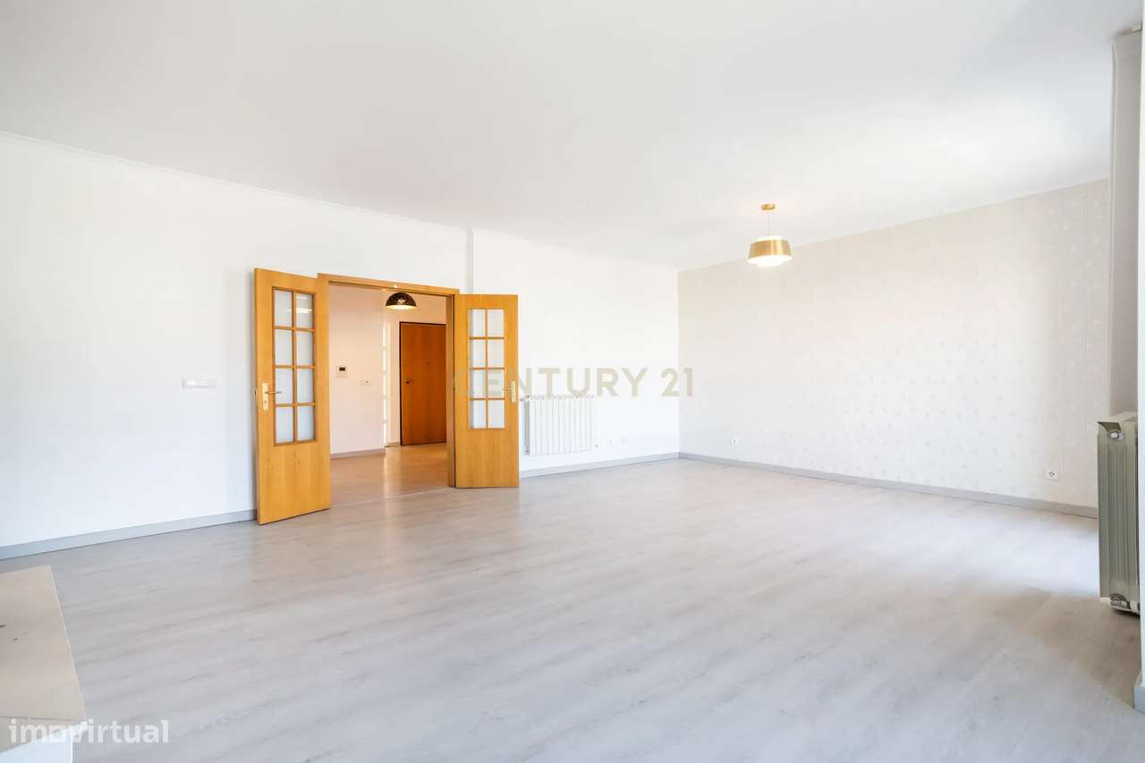 Moradia T4 para arrendamento - Oeiras Golf Residence- Barcarena - Grande imagem: 4/38