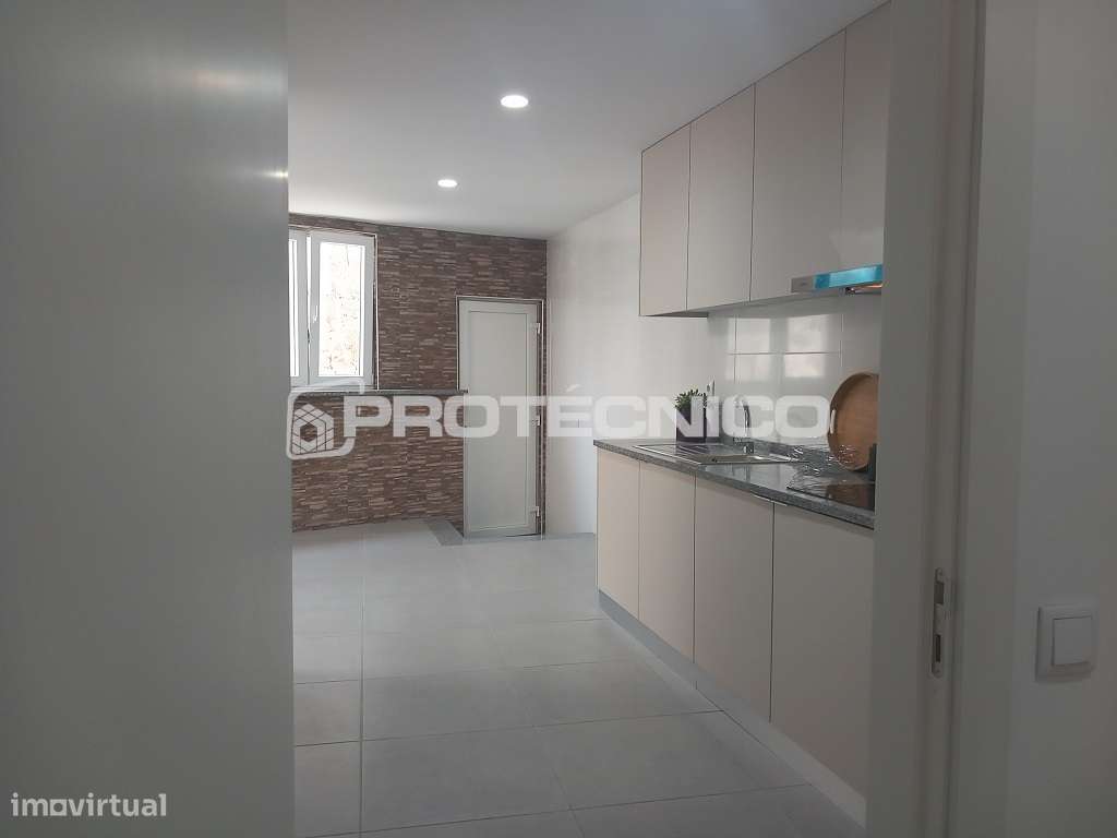 Apartamento T2+1 no centro de Águeda-3