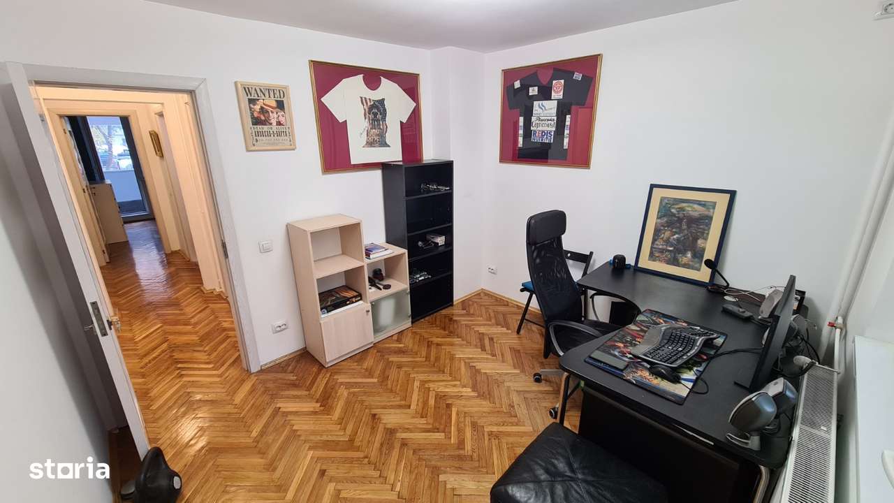 Apartament cu 3 camere de vanzare in zona Obor-3