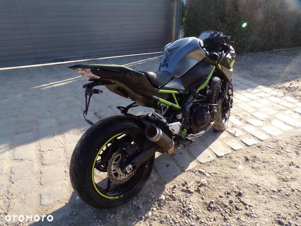 Kawasaki Z 900 - 8