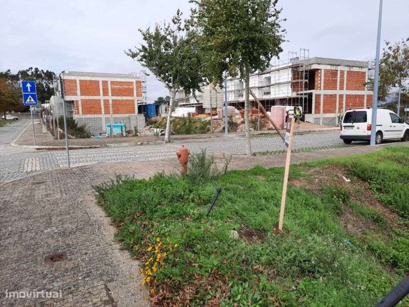 Lote de Terreno em Touginhó com PROJETO - Grande imagem: 2/5