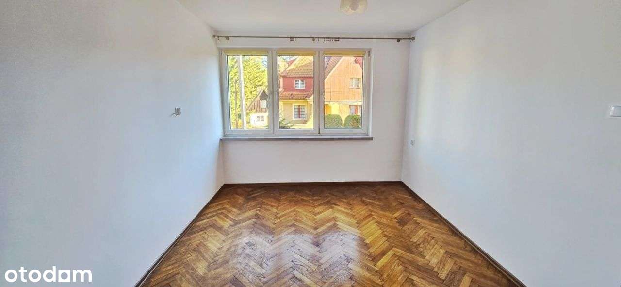 Mieszkanie Na Wysokim Parterze Z Balkonem !-0