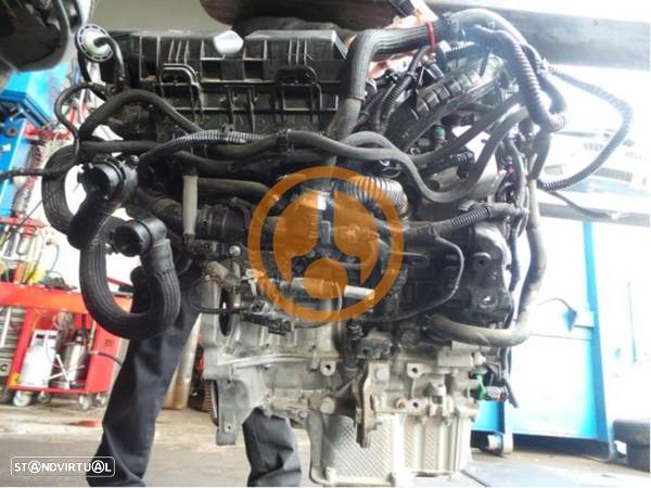 Motor YHY PEUGEOT 2008 I 2008 II 208 I 208 II 301 308 II PARTNER CITROEN BERLINGO C3 II C3 III C4 - 2