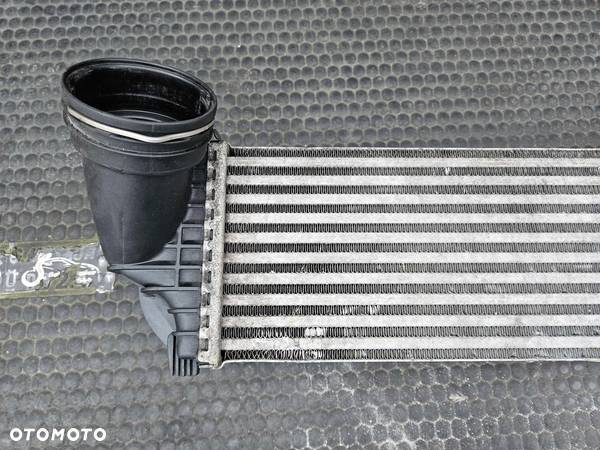 Intercooler Chłodnica Powietrza Turbiny 3.0 D BMW X5 E70 X6 E71 - 14