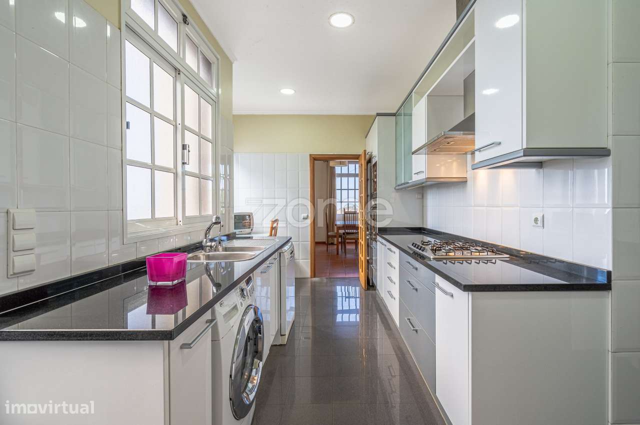 Moradia T3 + 1 Isolada com Vista Baía do Funchal – São Roque, Funch...-25