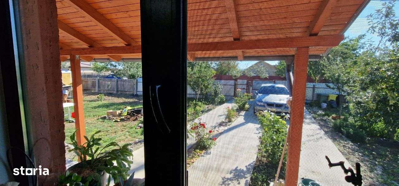 Casa de vanzare in Siretu- Saucesti - Imagine principală: 2/7