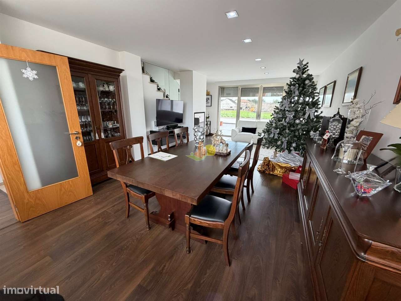 Moradia Semi Nova na Cidade!-12