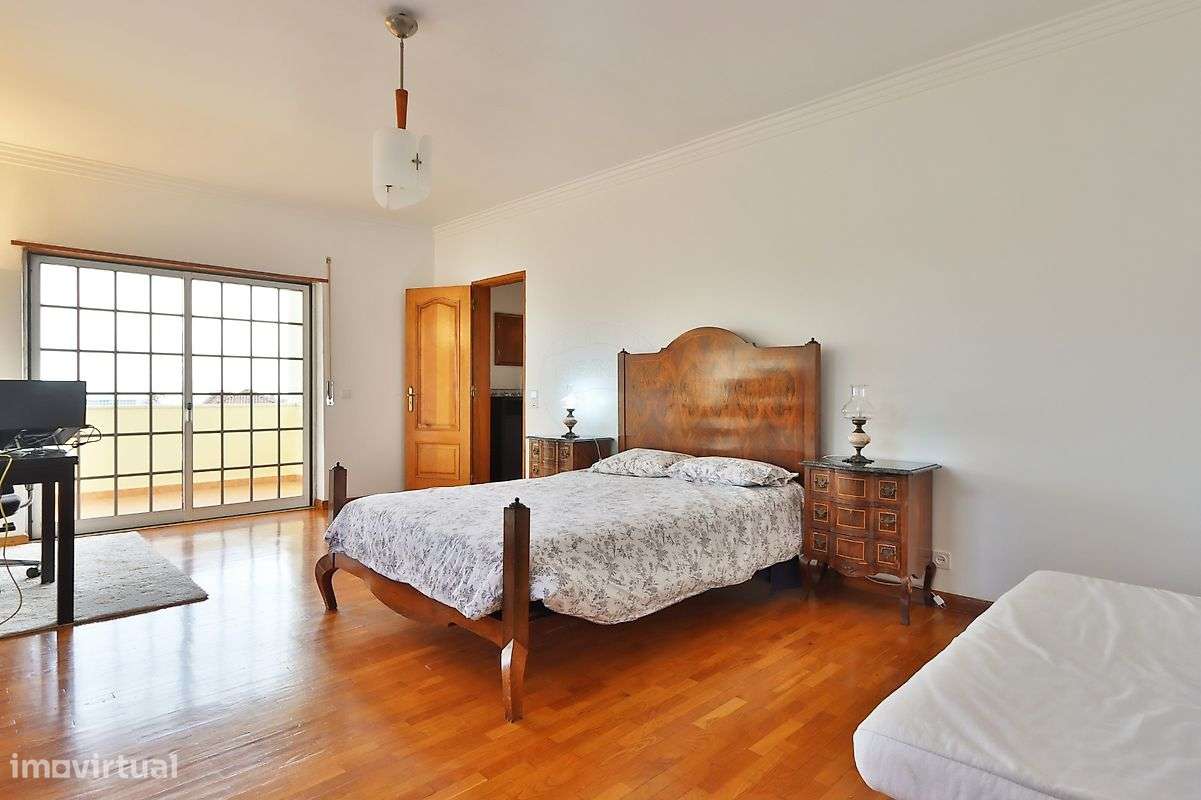 Moradia T4 para venda-22