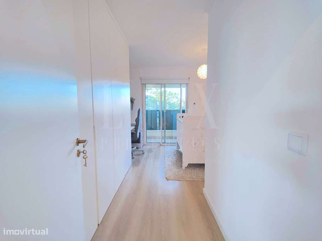 PENTHOUSE T5 DE LUXO COM VISTA FRONTAL DE MAR NO CENTRO DO ESTORIL-51