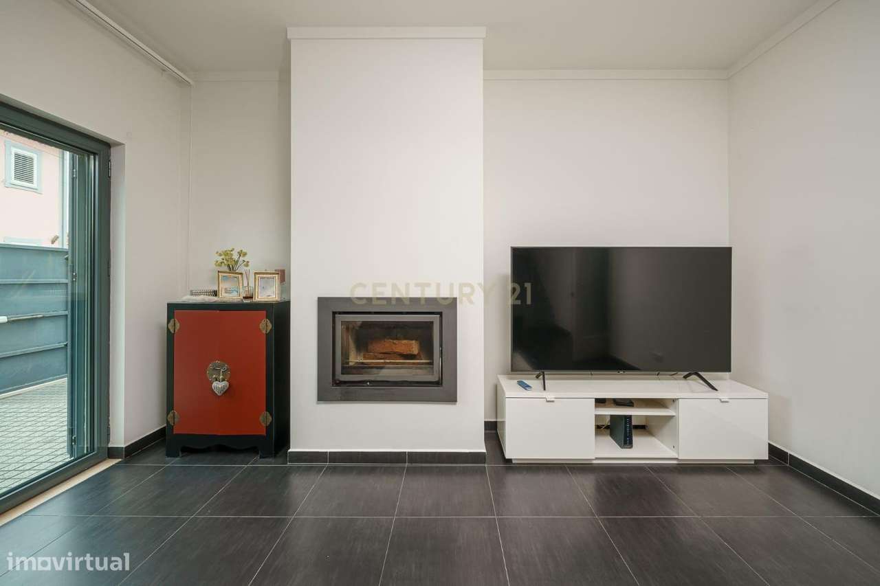 Casa Moderna em Setúbal com Vista para o Sado-15