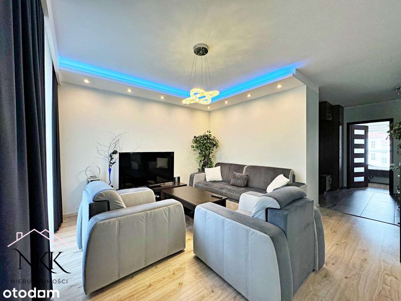 Niepowtarzalny Apartament 3-pokojowy na 1 piętrze-4