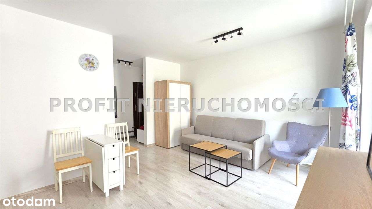 Komfortowy apartament z balkonem w ścisłym centrum - Pełny obrazek: 5/20
