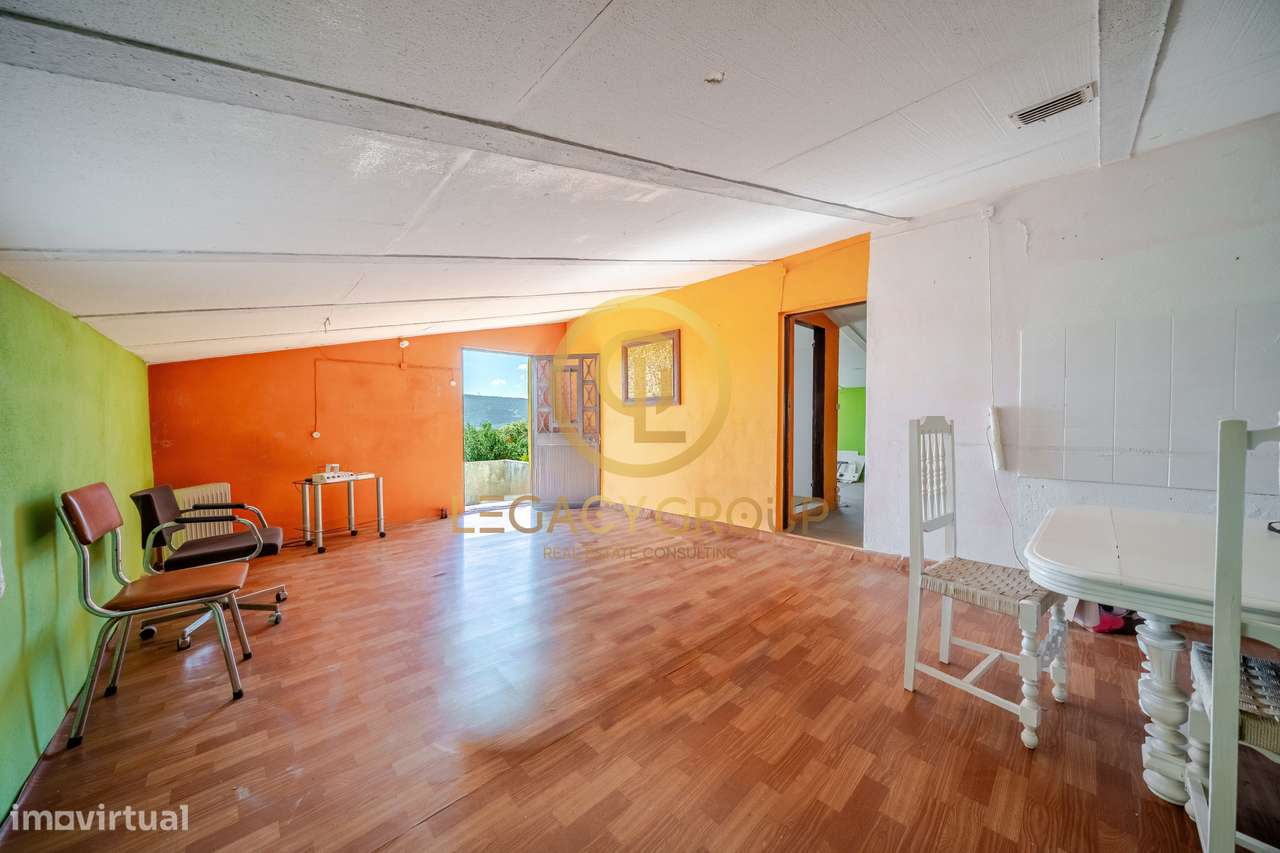 Moradia T3 com Quintal perto e com vista para o Ombria Resort Loulé-23
