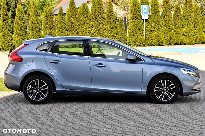 Volvo V40 D2 Inscription - 7