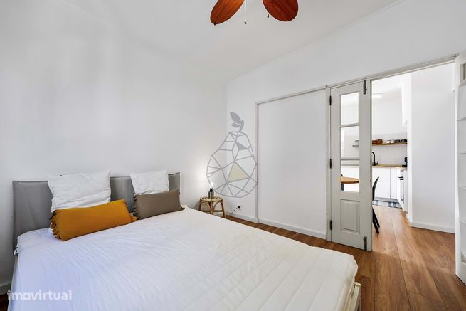 Apartamento T4 Completamente Renovado em Portimão-15