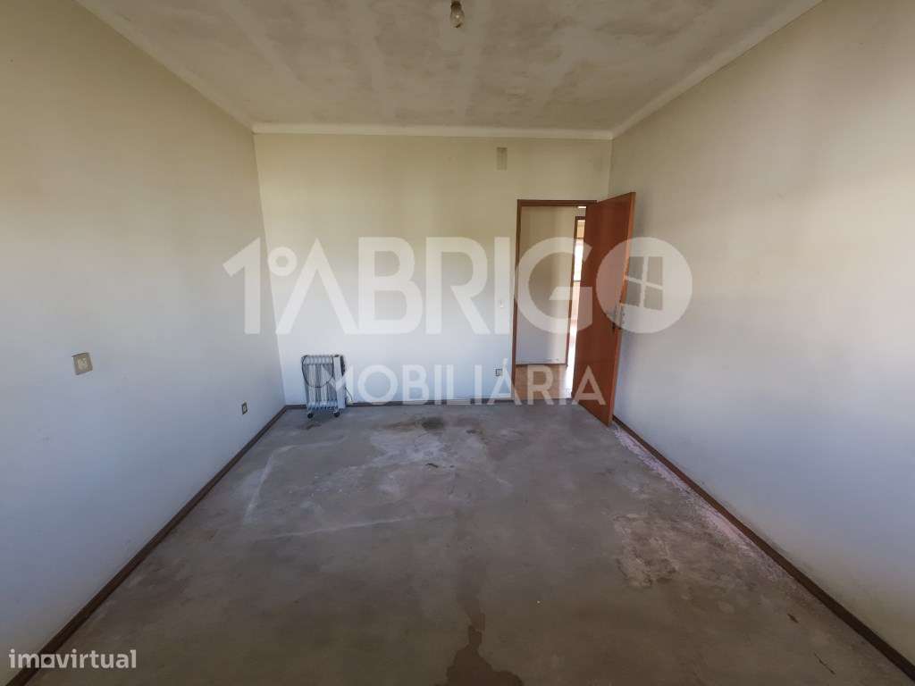 Moradia T3, rés do chão Coucinheira-14