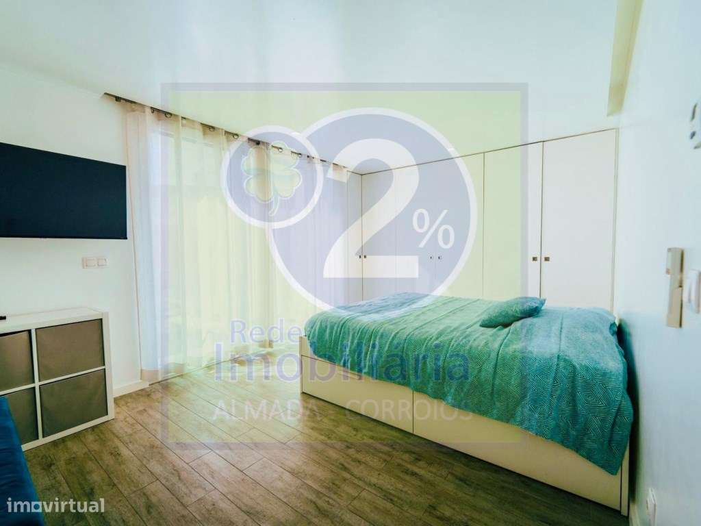 Moradia de luxo, bem localizada-7