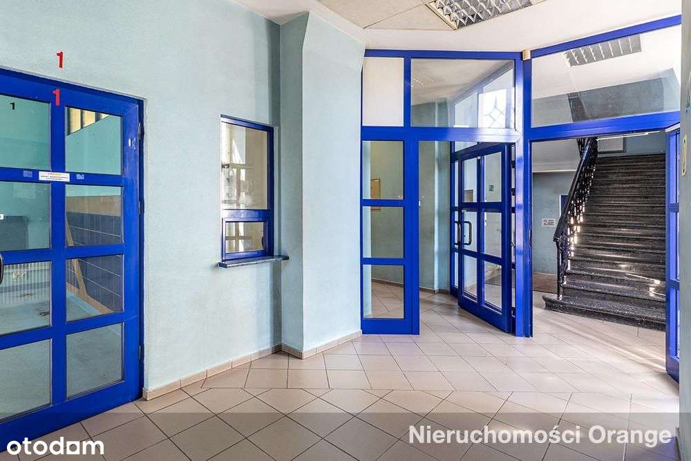 Zespół budynków biurowych w centrum miasta-12