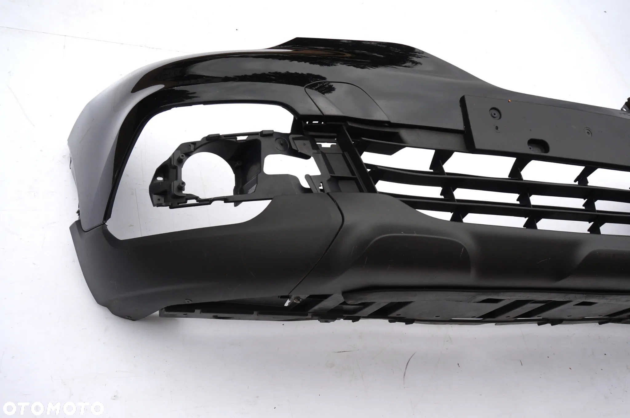 RENAULT CAPTUR 2016 - 2019 zderzak grill wspornik - 9