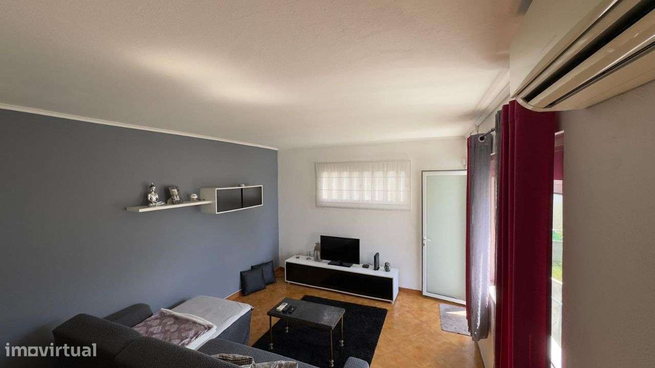 Moradia T3 + anexoT3 + sótão - 195 m2 - Abóboda - São Domingos de Rana-21