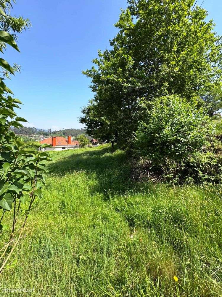 Terreno com 680 m² com possibilidade de construção de Moradia a 3km - Grande imagem: 4/20