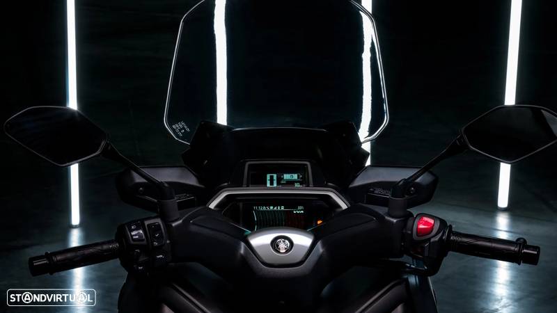 Yamaha X-Max 125 Tech Max - 16