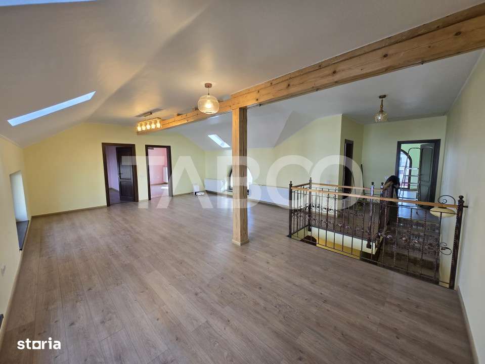 Casa noua de inchiriat 5 camere 200mp si Garaj zona Tineretului Sibiu - Imagine principală: 4/19