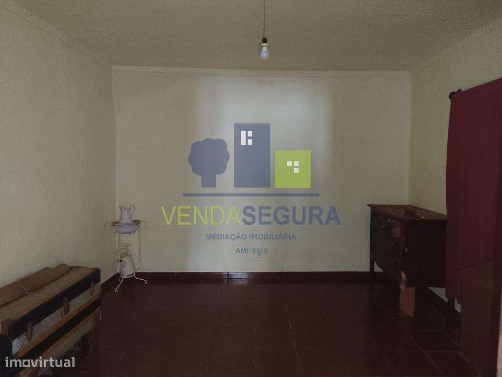 Casa térrea T4 com quintal | Granja-5