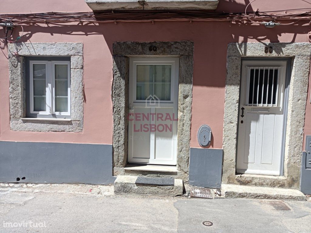 Apartamento T1 em Almada - Mobilado - Arrendamento