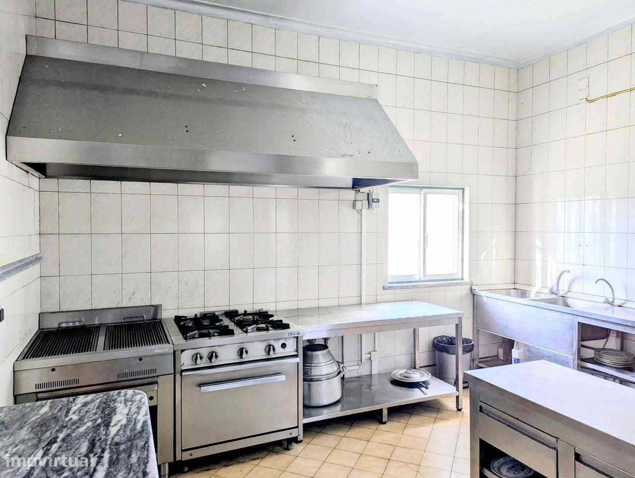 Imóvel Exclusivo com Restaurante e Alojamento - Excelente Localização - Grande imagem: 4/15