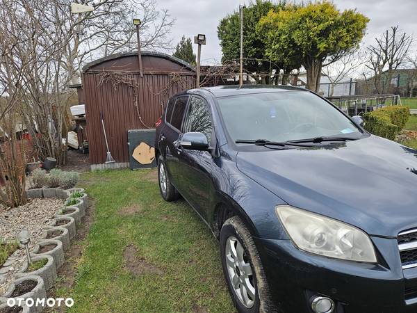 Toyota RAV4 2.2 D-4D Prestige - 3