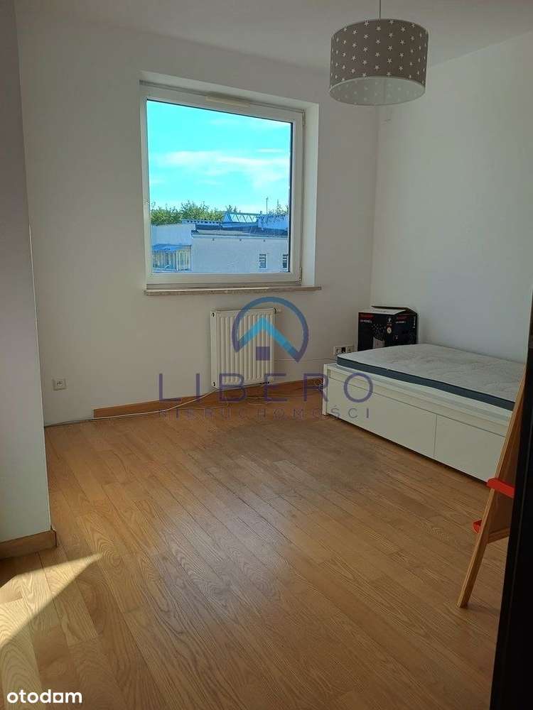 Dom Na Dachu+140M2 Tarasu+Garaż-18