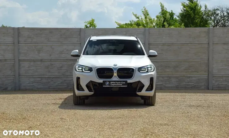 BMW iX3 Impressive - 2