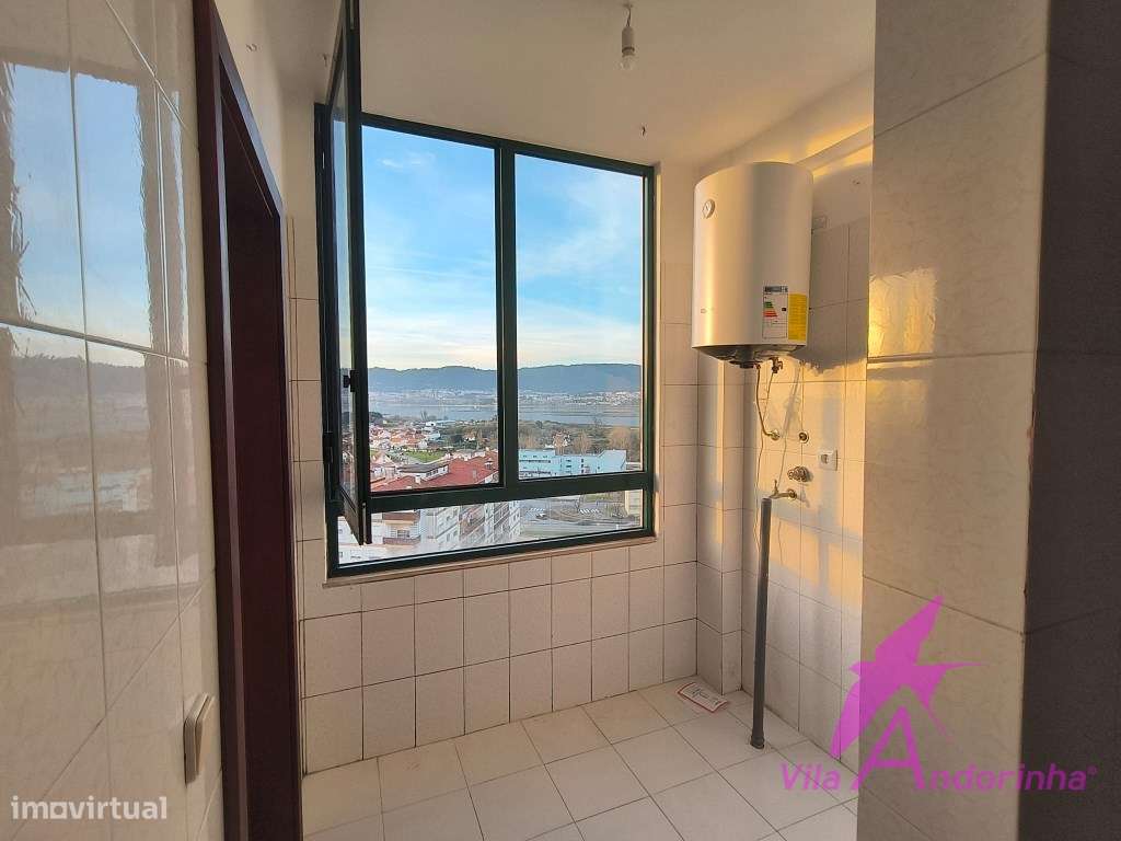 Apartamento T2 com vistas deslumbrantes em Darque - Grande imagem: 5/14