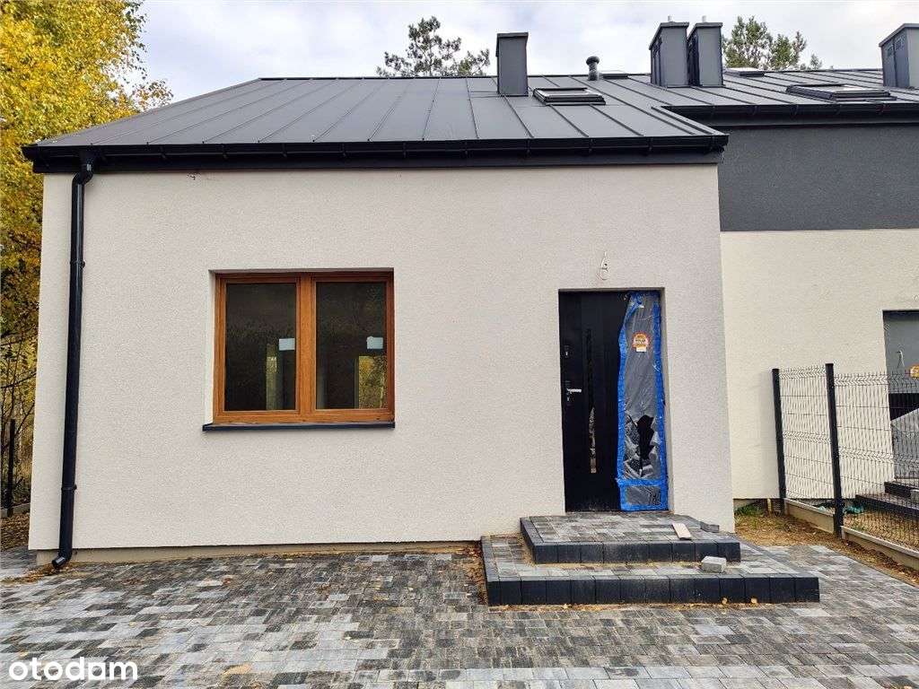 Nowoczesny dom w zabudowie bliźniaczej – Jachranka-13