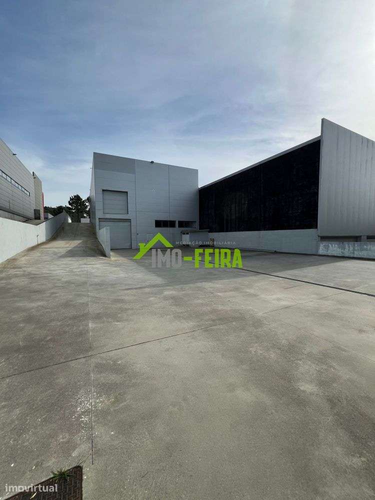 Pavilhão industrial , Fiães-20