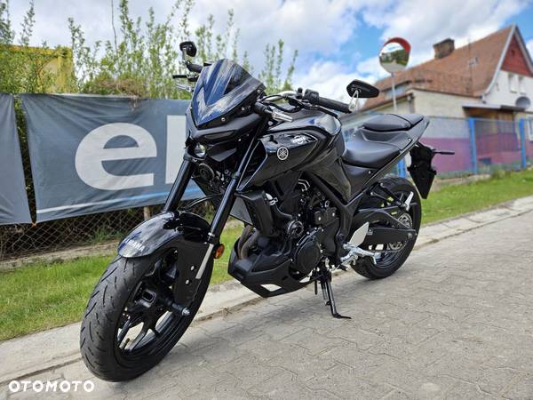 Yamaha MT - 18