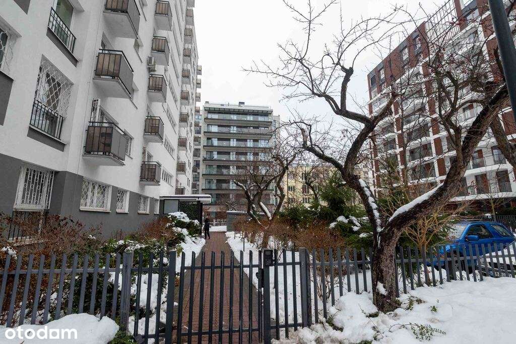 2 pokoje w ścisłym centrum Warszawy-4