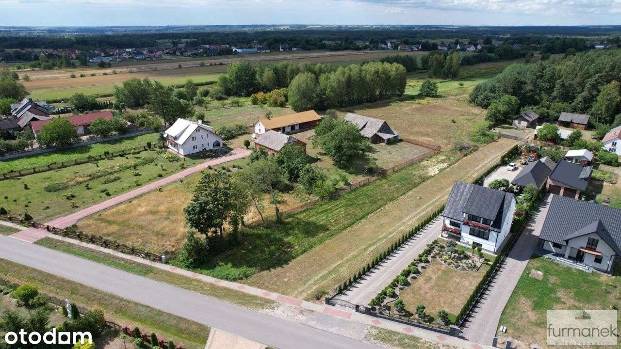 17- arowa działka budowlana blisko miasta-1