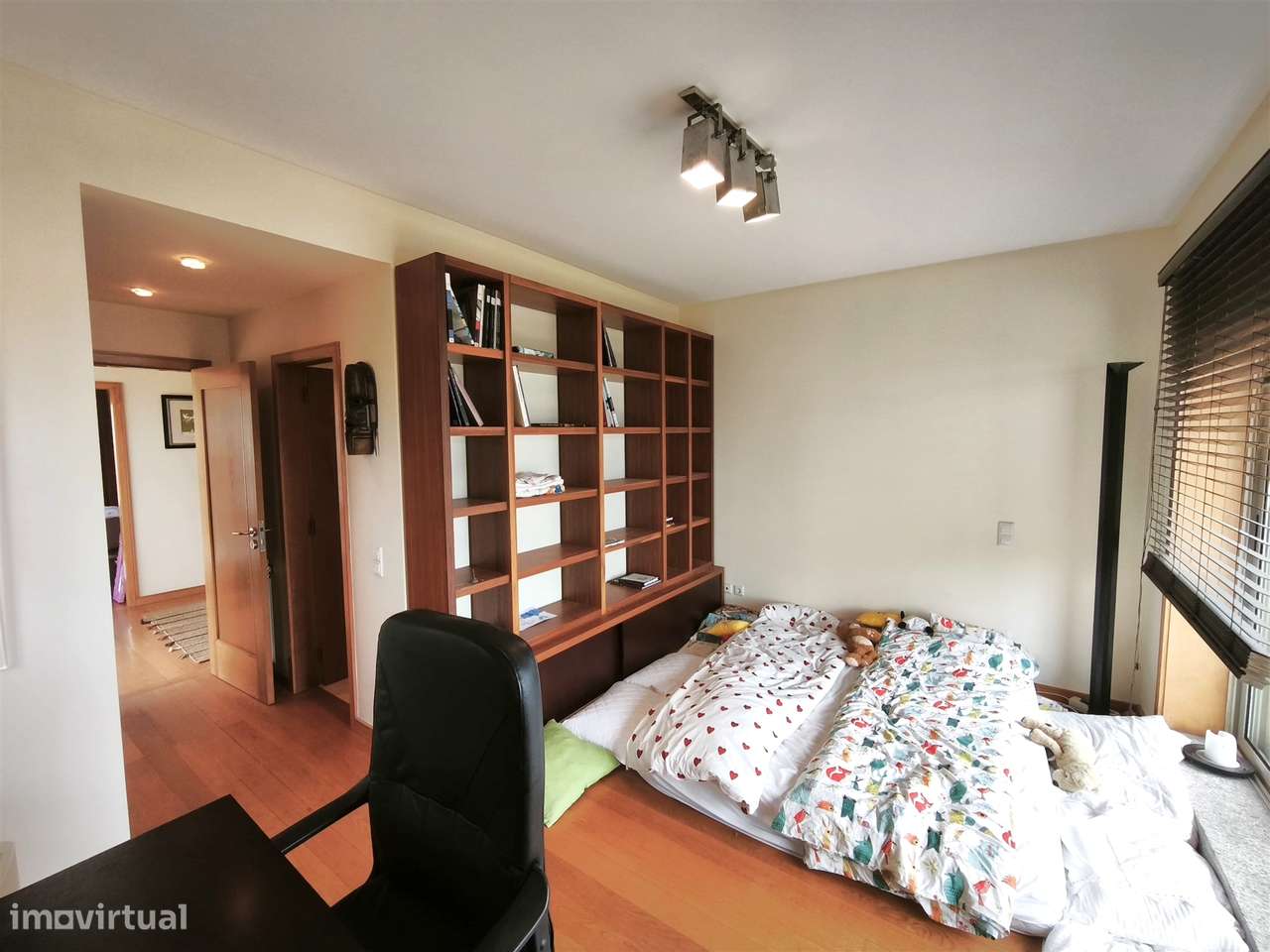 T3 Duplex com terraço em frente ao mar – Lavra-13