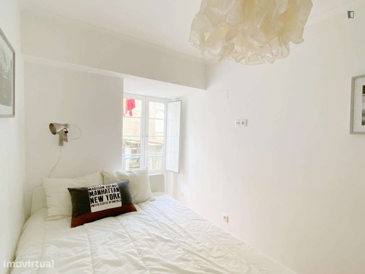 Apartamento com 2 quartos - localizado em Penha Lisbon - Grande imagem: 3/10