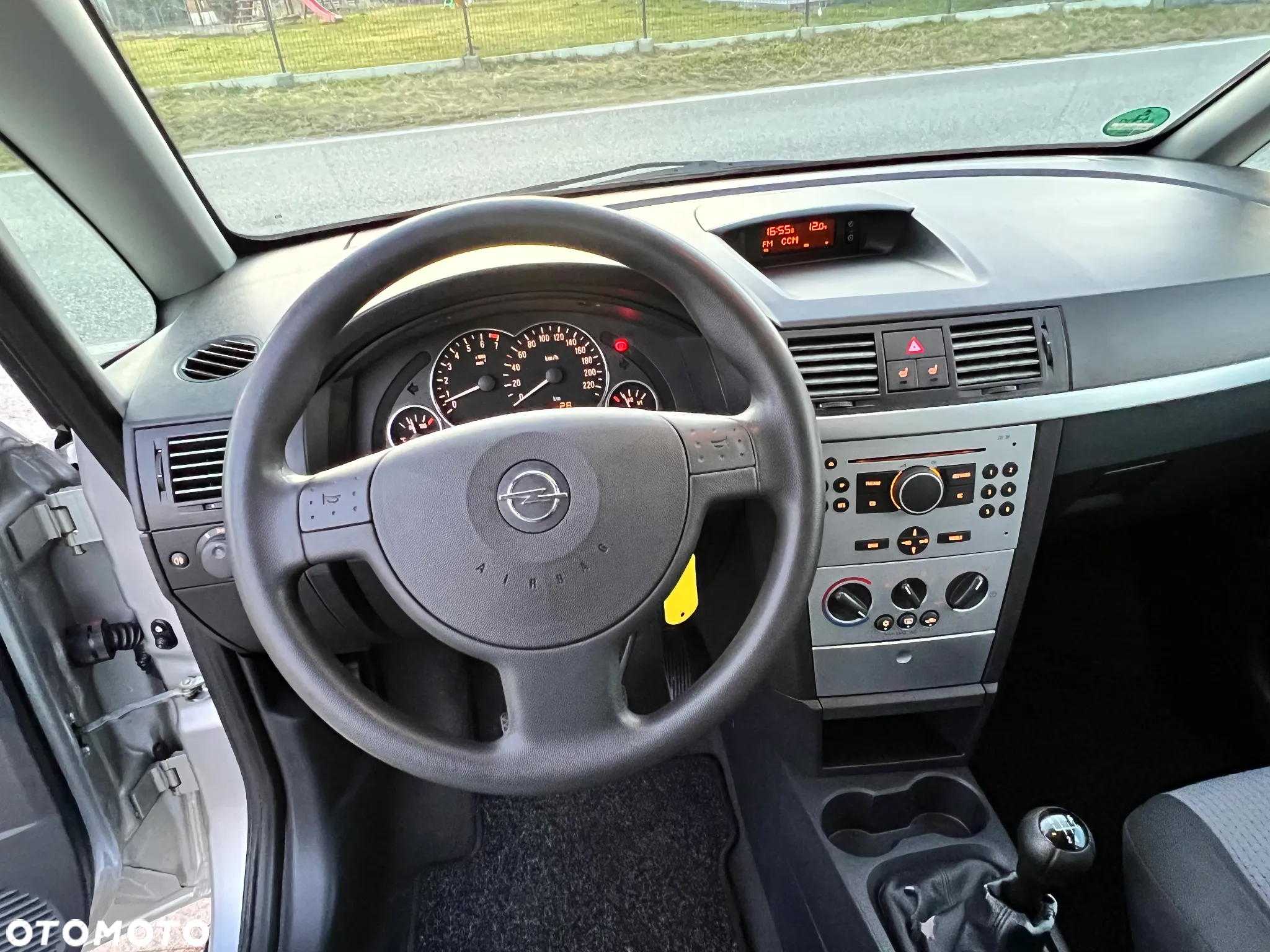 Opel Meriva 1.6 16V Enjoy - 26