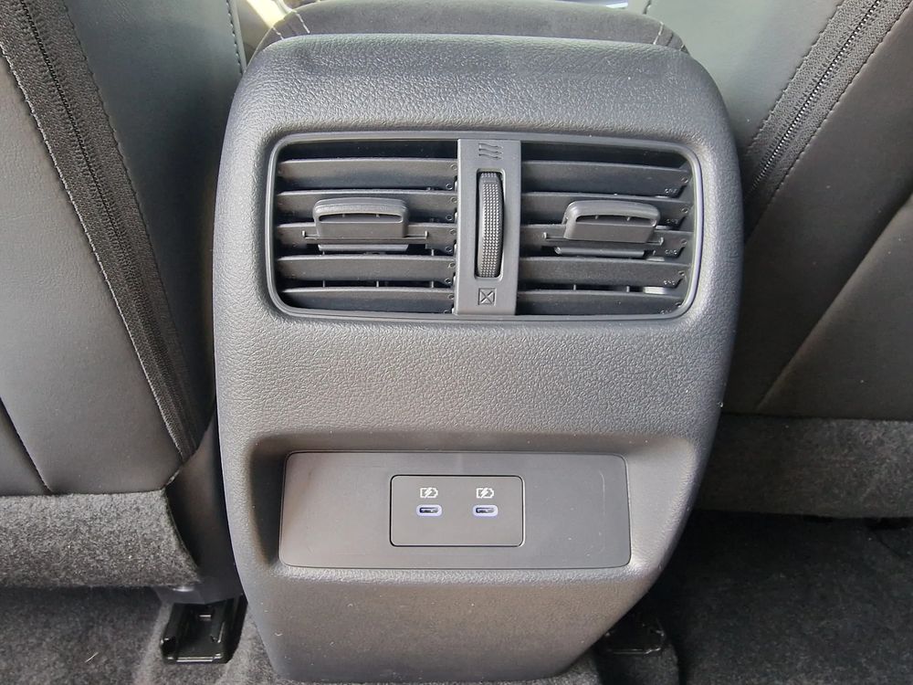 Kamery 360 / Head-Up / Skóra / Panorama / P. Zimowy / El Klapa / Bose