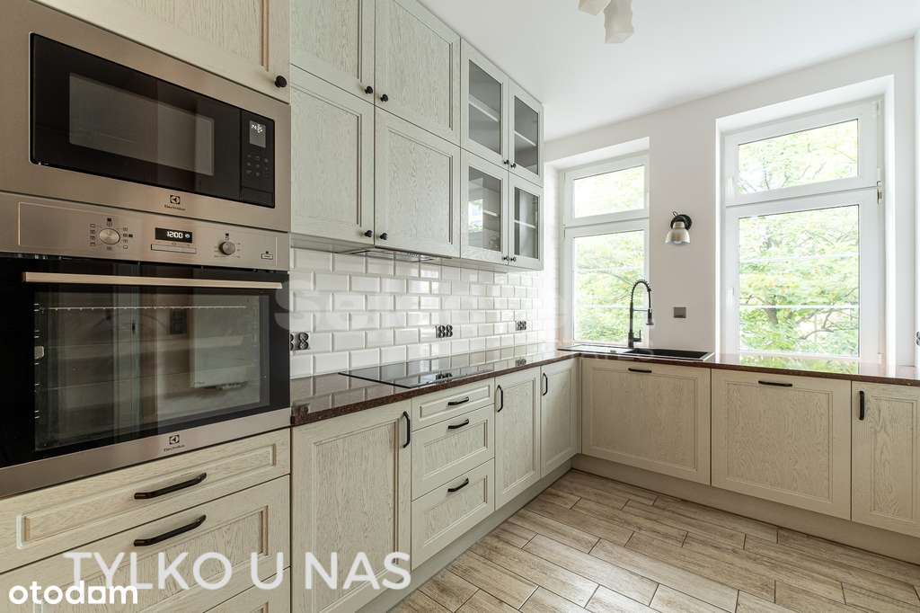 3 niezależne pokoje, osobna kuchnia, garderoba,-0