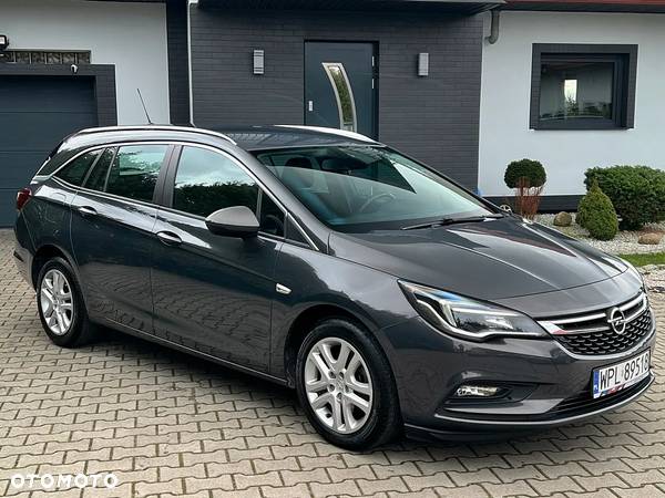 Opel Astra IV 1.6 CDTI Cosmo - 13